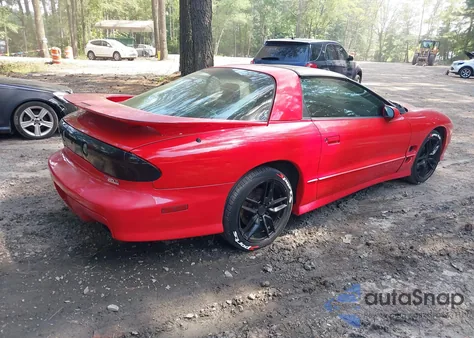 2001 Pontiac Firebird Trans Am из США, поврежденный, VIN 2G2FV22G712148927